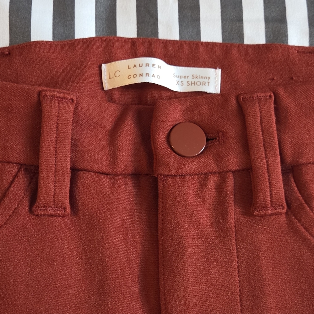 LC Lauren Conrad Rust Red Super Skinny womens Bottoms